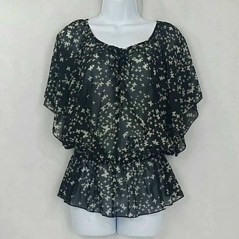 No Boundaries Women's Medium (7-9)sheer top black